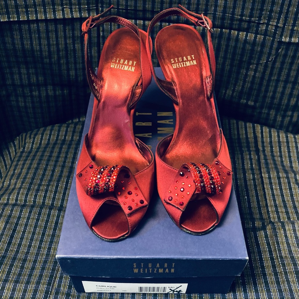 Fabulous Stuart Weitzman heels!